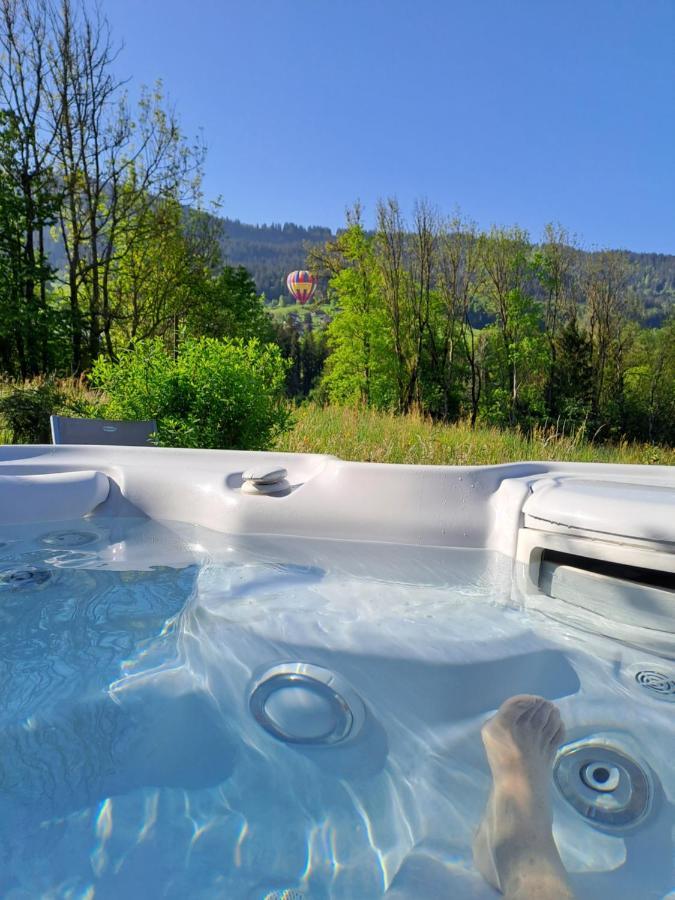 A4 Km De Megeve Tres Joli Studio Avec Jacuzzi ,Vue Sur Les Montagnes Au Calme Praz-sur-Arly Buitenkant foto