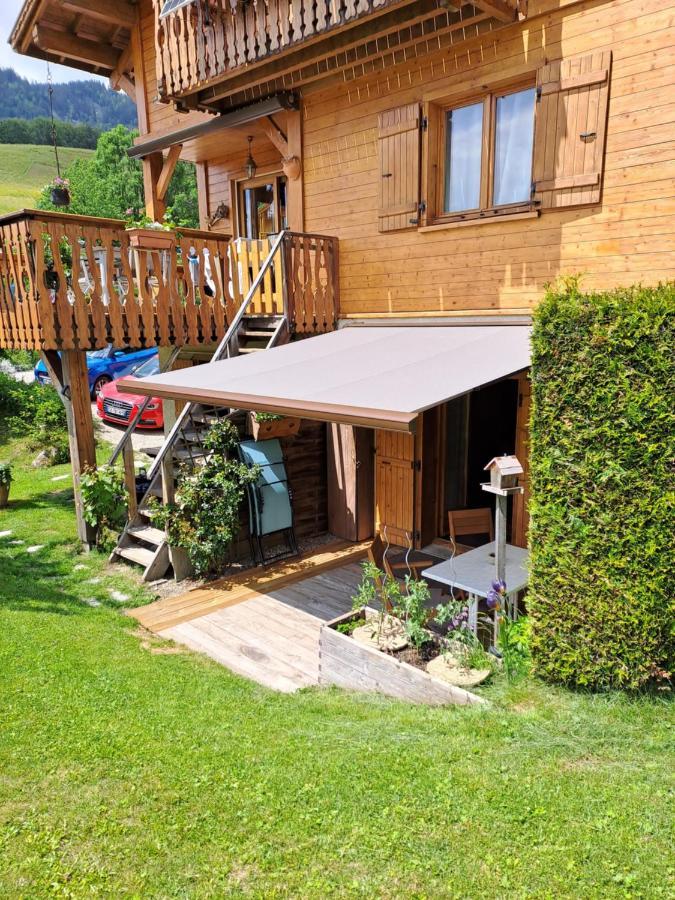 A4 Km De Megeve Tres Joli Studio Avec Jacuzzi ,Vue Sur Les Montagnes Au Calme Praz-sur-Arly Buitenkant foto